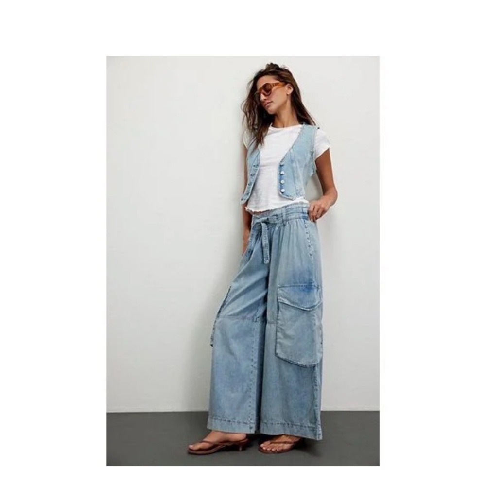 We The Free Blue Wide Leg Flare Jeans